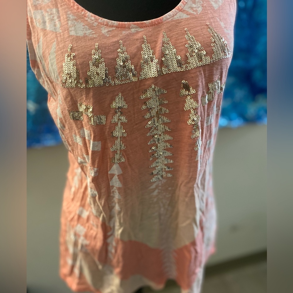 Tank top with sparkle sequins